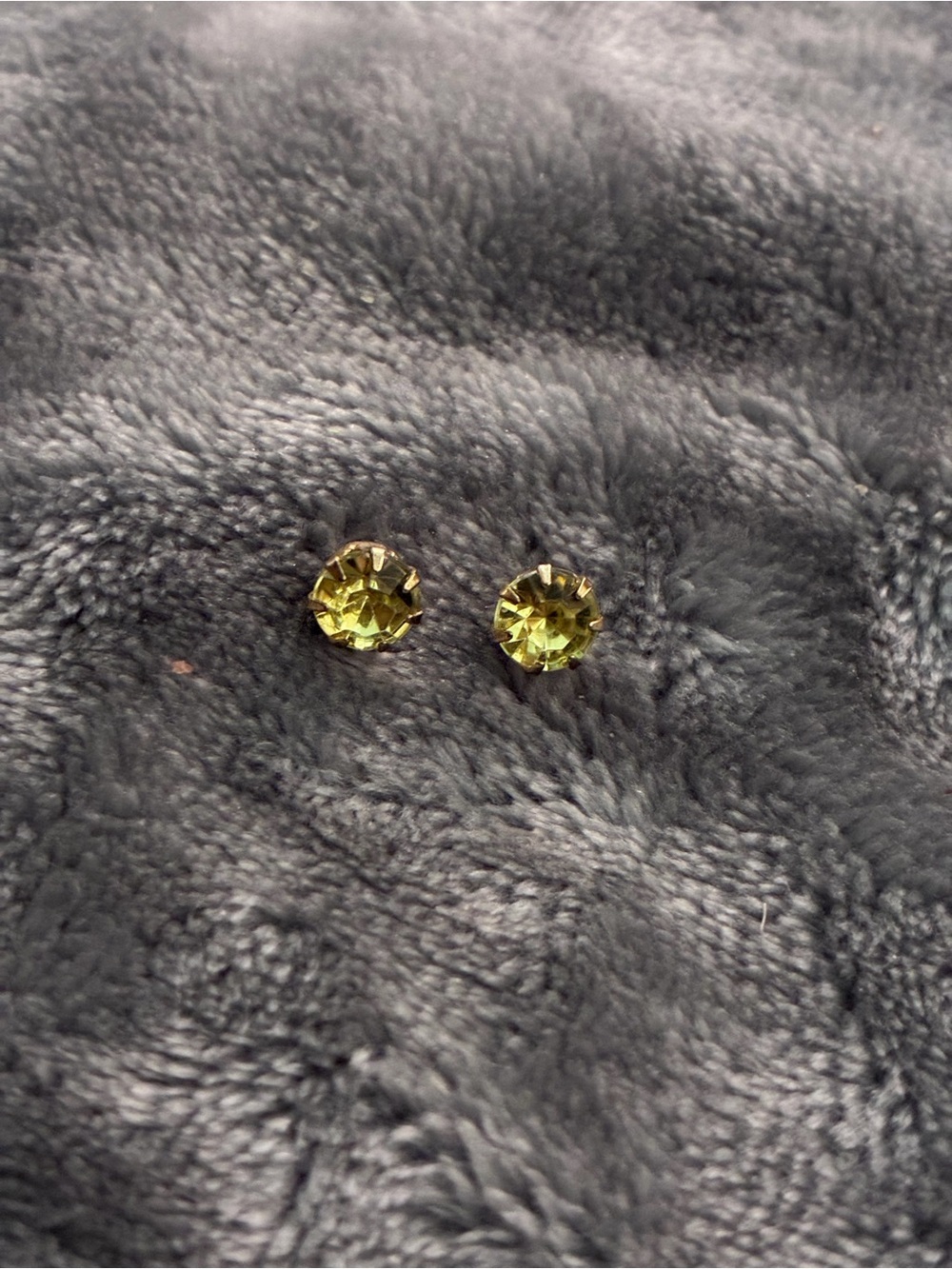 Round Green Stud Earrings, Gold